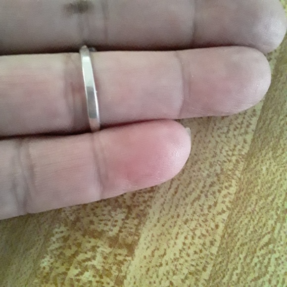 Sterling Silver Ring Wave of CZ's - Picture 5 of 8